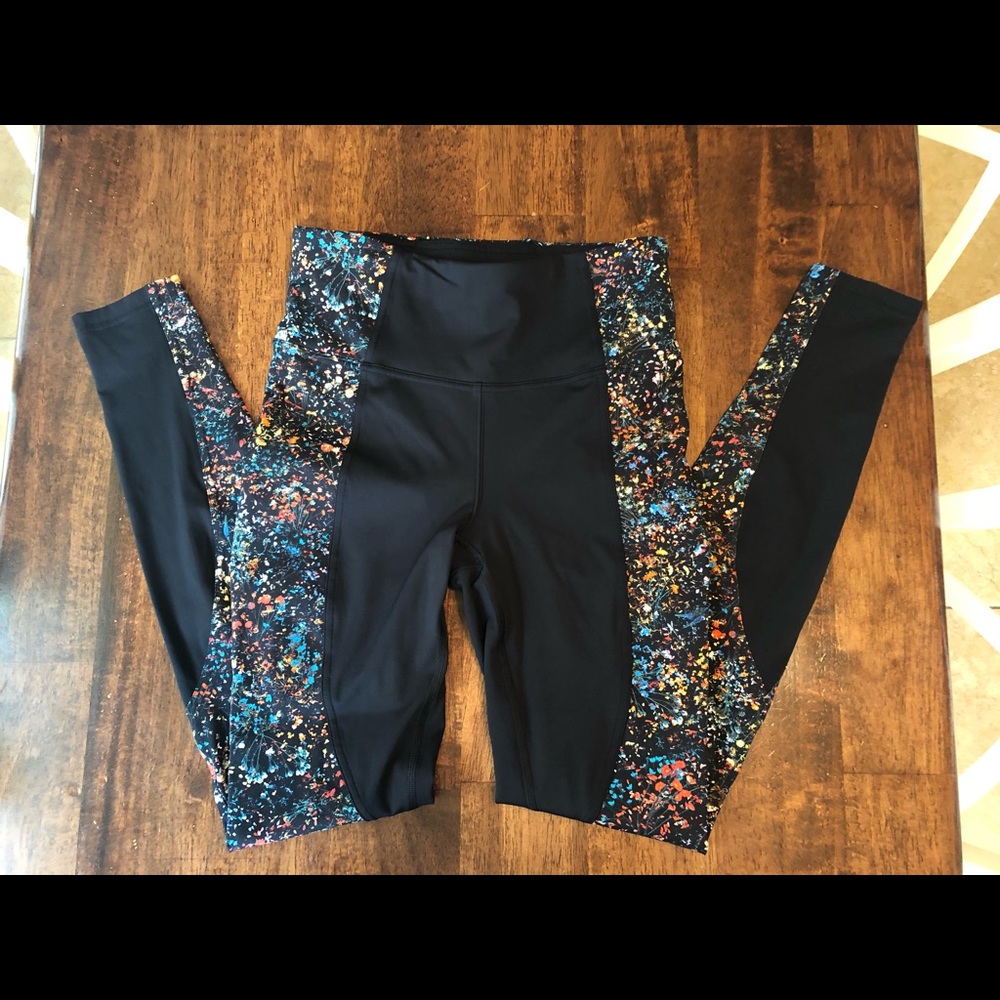 Lululemon wake and train tights 28”